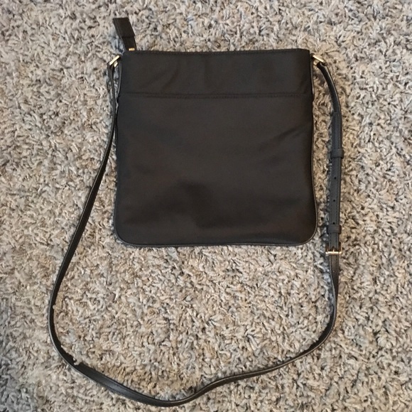 Michael Kors crossbody purse - Picture 2 of 5